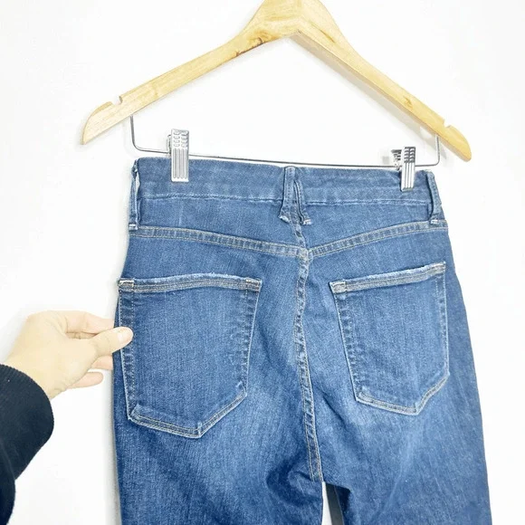 GOOD AMERICAN Good Legs High Rise Distressed Skinny Jeans blue GAGLRE899 2 26 - Picture 5 of 9